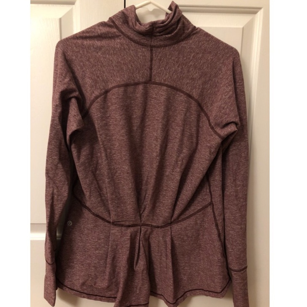 🍋Lululemon Warm Your Core🍋